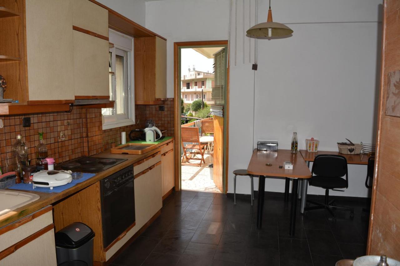 Spacious Apartment With Balconies, Ac, King Bed, Near Dt And Transports Athens Exterior photo